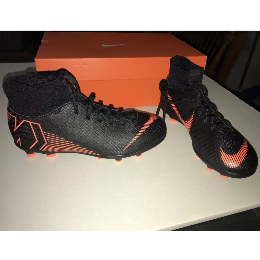 Nike Mercurial JR Superfly 6 Soccer Cleats size 5Y